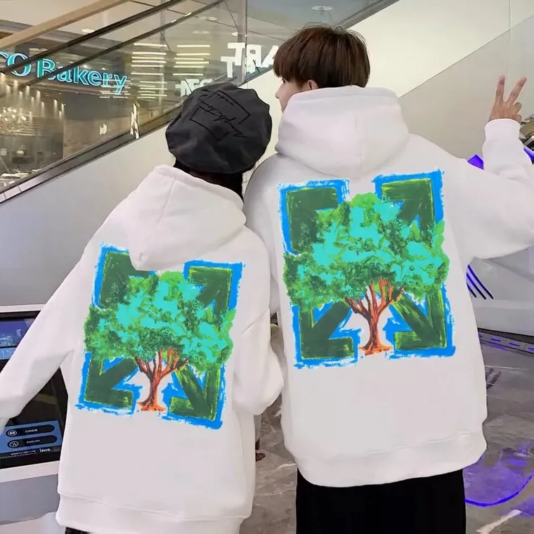 ♻️💯Upper body reference model picture❤️22SS top tested version environmentally friendly series OFFWHITE OW world environmentally friendly green tree graffiti pure cotton loose unisex round neck sweatshirt I won’t introduce the other ones here, just get to the point. This printed tree is different from the short-sleeved ones. The leaf shape part of the printing is replaced by embroidery. This cannot be seen from the picture level (you will definitely make a mistake when you look at the picture). Many versions on the market directly look at the picture and make the pattern, without worrying about this detail.  The fabric is made of 480g fish scale terry cotton fabric, and the hem is slit. This is the key detail.  The white front chest is the new slogan of the trumpet, and the back is also different. They are all framed by the classic and iconic large warning arrows. The black arrows are lake green, with a few white water-like patterns added; the white ones are sky blue arrows, with a big tree inside with branches and leaves filling the entire pattern. Both pieces are interpretations of traditional retro hand-painted graffiti painting techniques, which fully embody the natural and environmentally friendly atmosphere.  Color: White Size: XS-L P:410